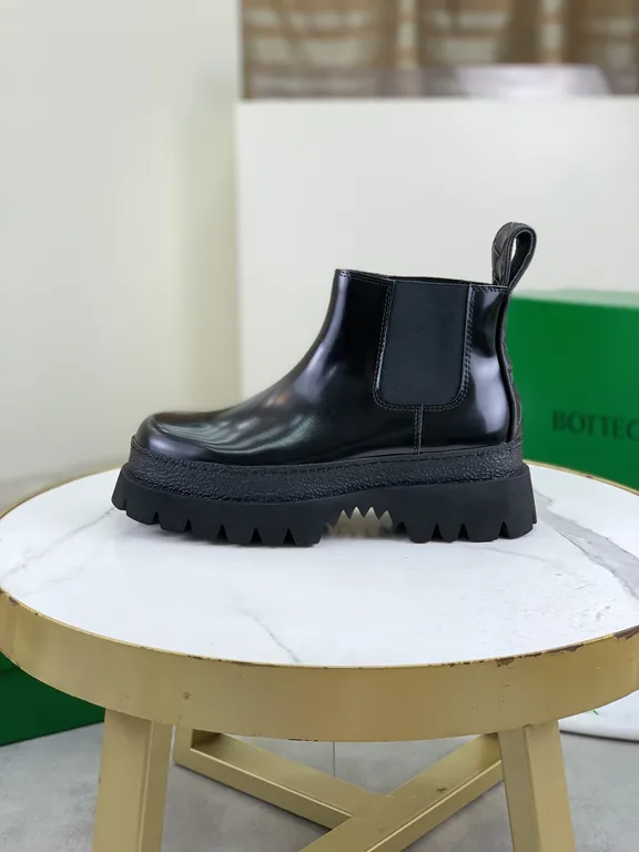 Bottega Veneta Shoe 